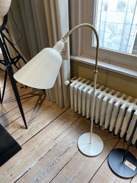 Afbeeldingen van NN - Bellevue Floor Lamp