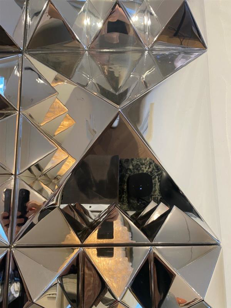 Picture of NN - Mirror Sculpture