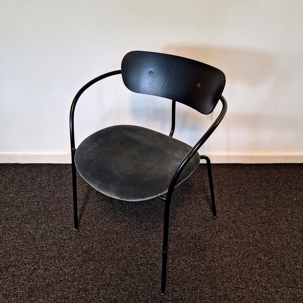 Picture of NN - Pavilion Chair AV4