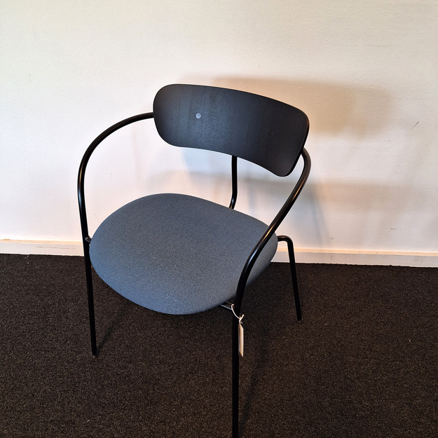 Picture of NN - Pavilion Chair AV4