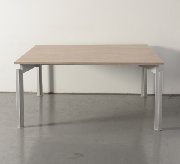 Afbeeldingen van TR - H2O tafel 160x160cm