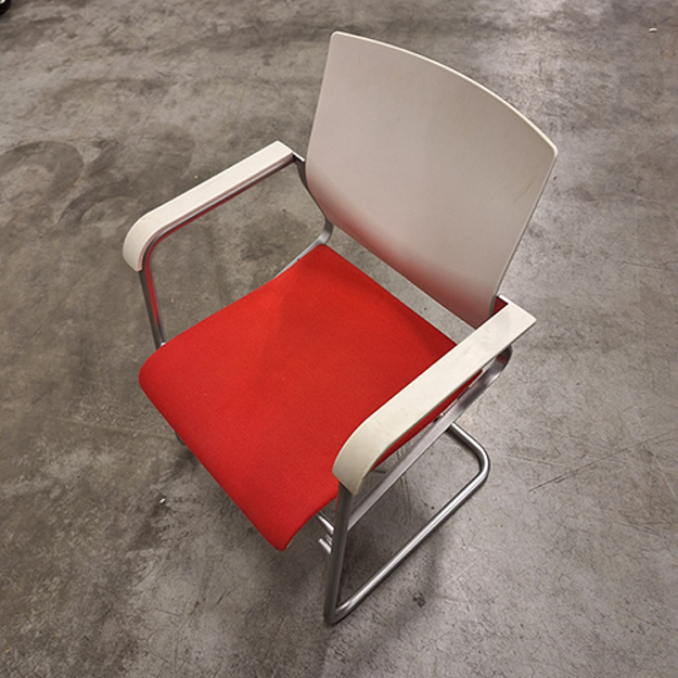 Image de TR - Chaise de réunion rouge