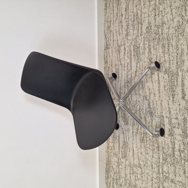 Image de NN - Chaise Rely HW21