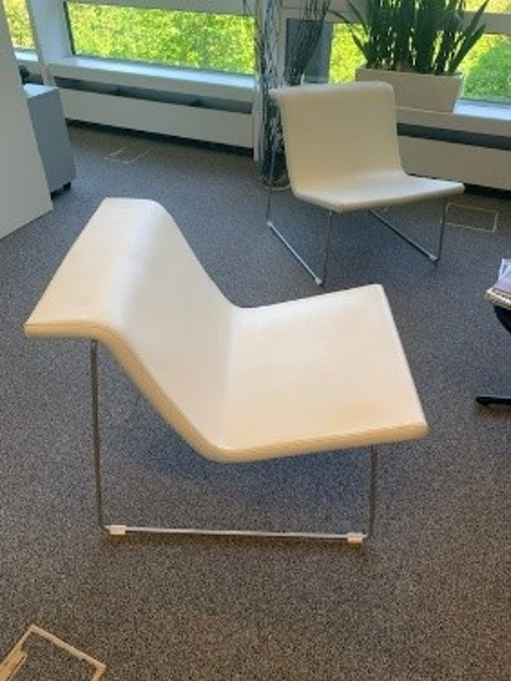 Afbeeldingen van UP - Loungestoel wit