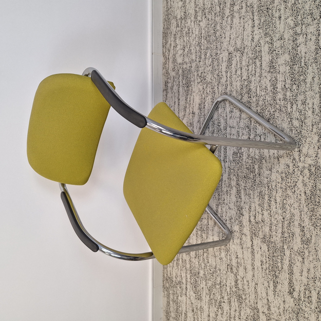 Picture of TR - Sled-base meeting chair