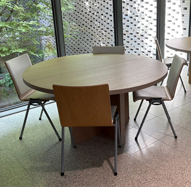 Image de TR - Table ronde
